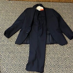 3 boys suit